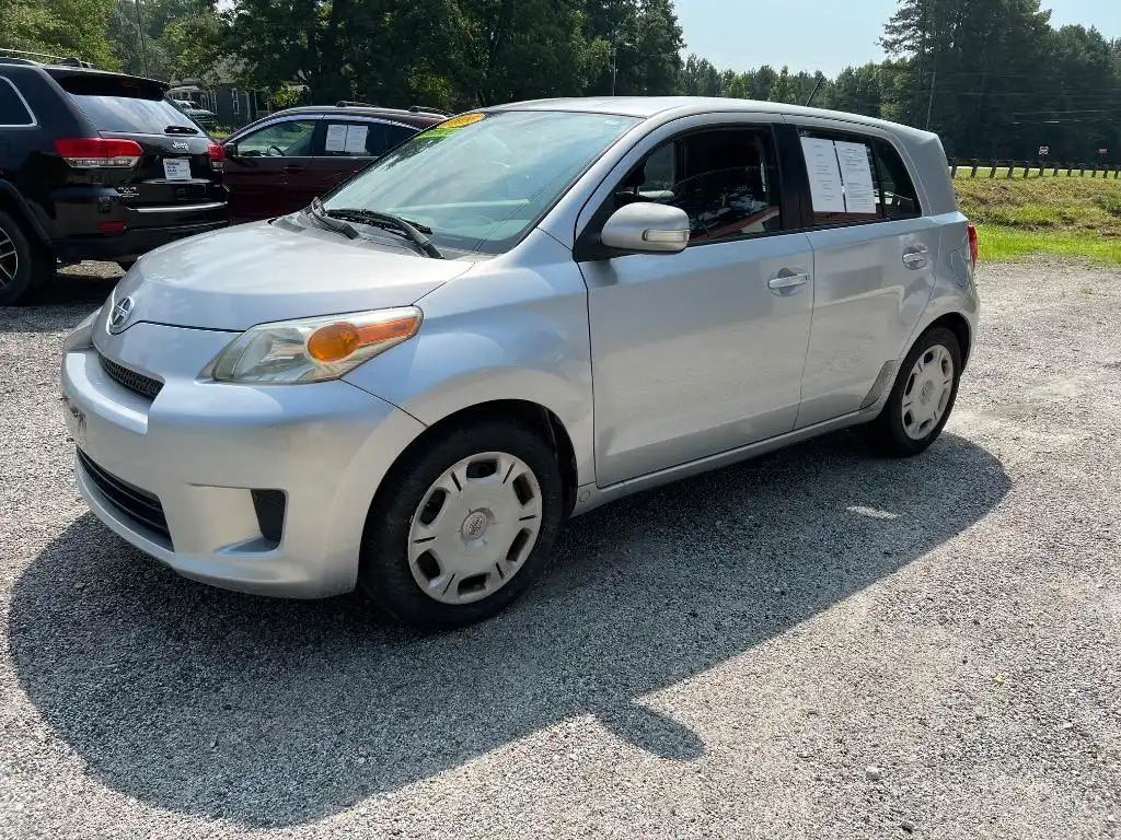 2009 Scion xD AT's photo