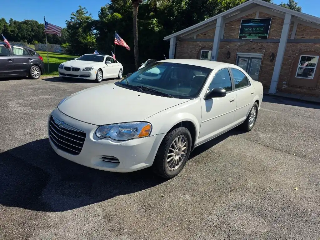2005 Chrysler Sebring Touring's photo