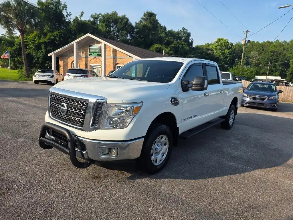 2017 Nissan Titan XD SV Diesel Crew Cab 4x4 SWB's photo