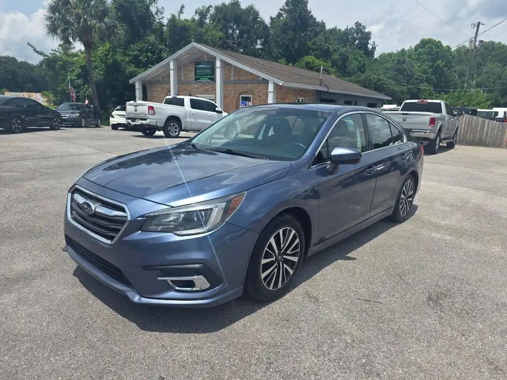 2018 Subaru Legacy 2.5i Premium's photo