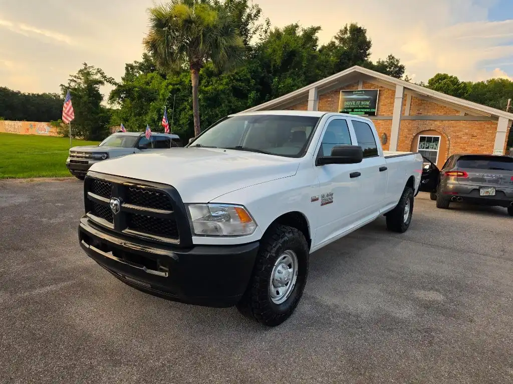 2017 RAM 2500 Tradesman Crew Cab LWB's photo