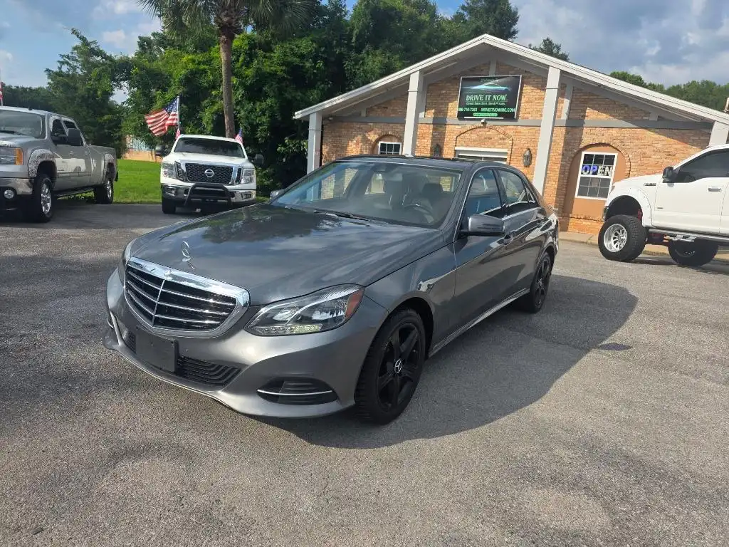 2016 Mercedes-Benz E-Class E350 Sport 4MATIC's photo