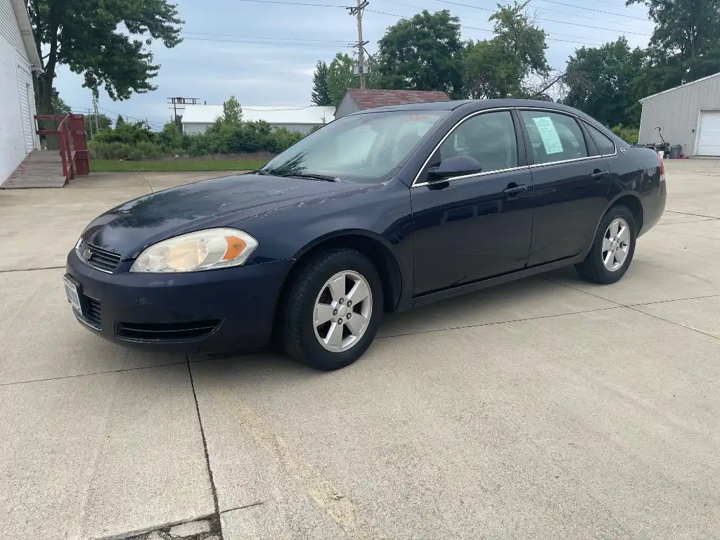 2008 Chevrolet Impala LT's photo
