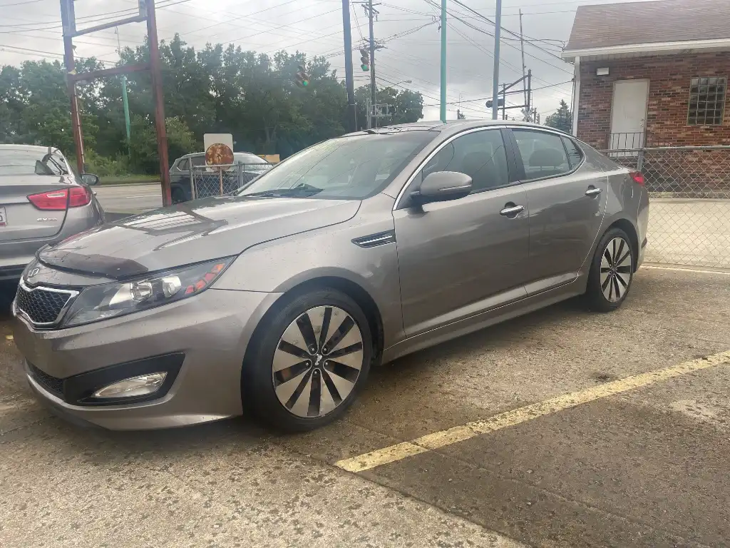 2012 Kia Optima SX Turbo AT's photo