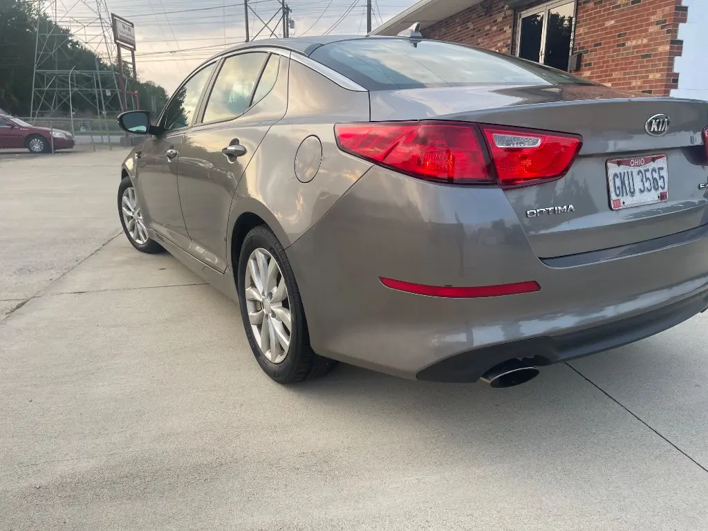 2015 Kia Optima EX AT photo 3