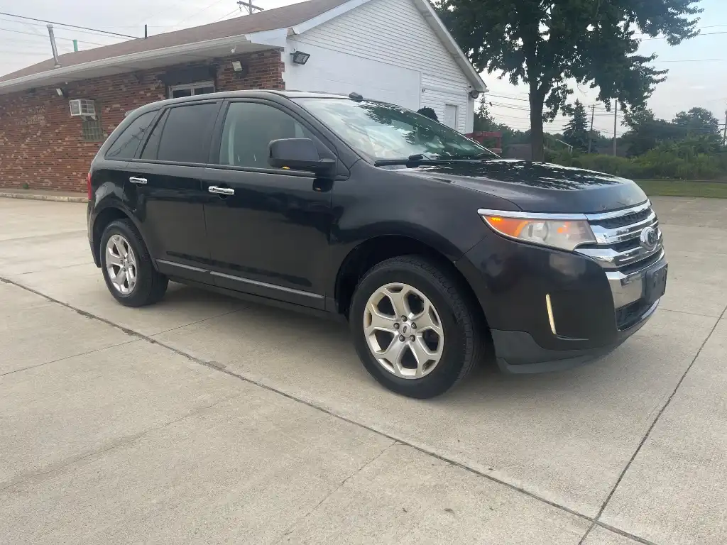 2011 Ford Edge SEL AWD's photo