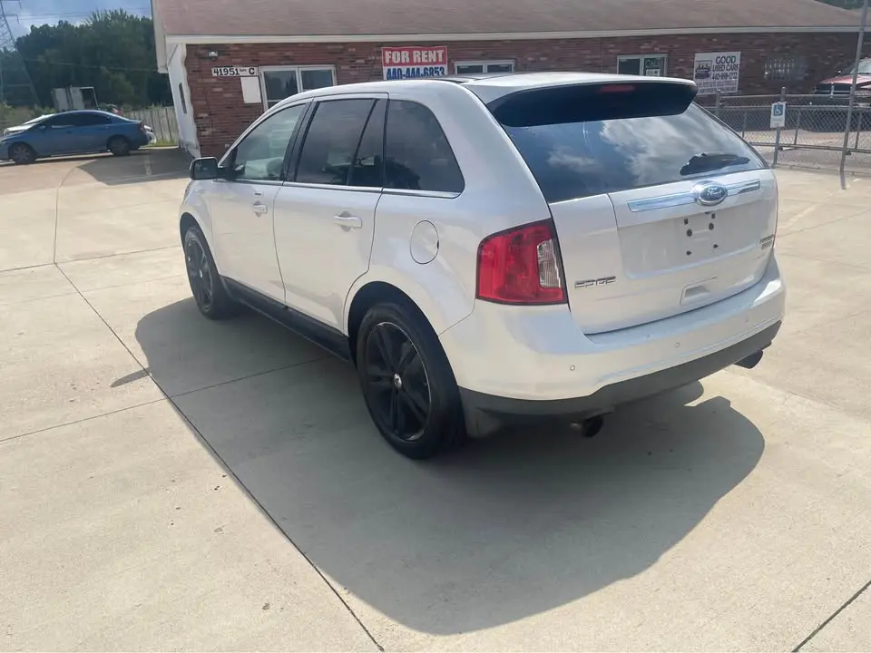 2012 Ford Edge Limited photo 4