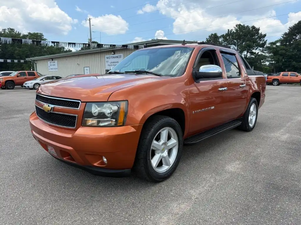 2007 Chevrolet Avalanche 2WD Avalanche w/1LT's photo