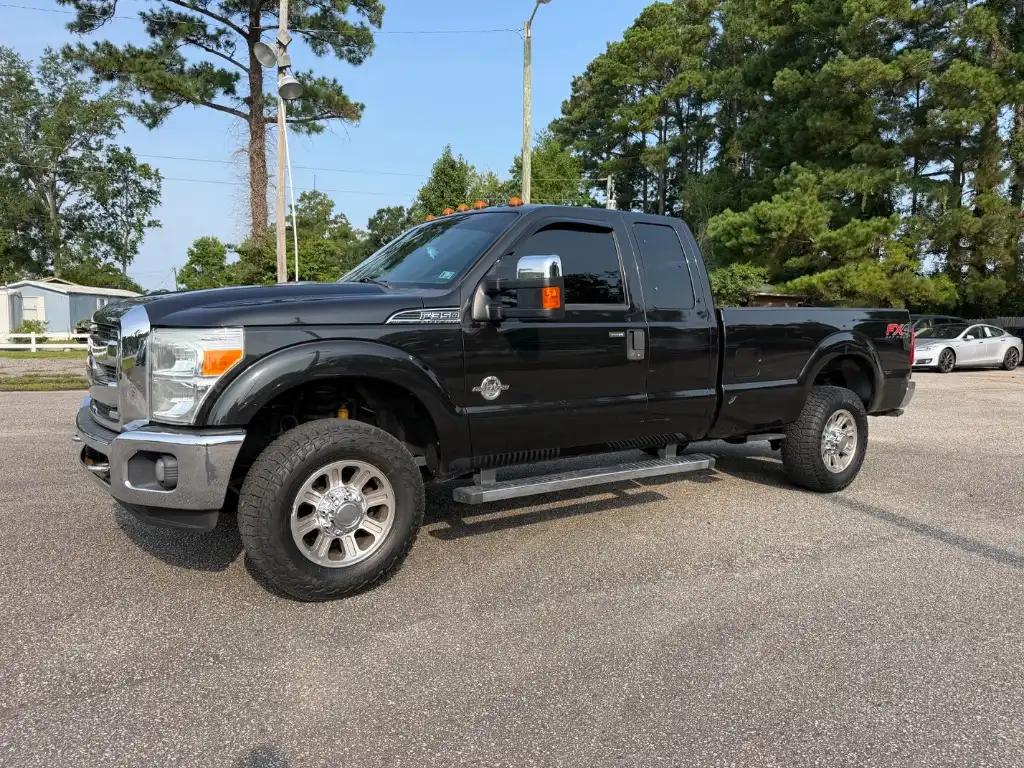 2012 Ford F-350 Lariat 4x4 SuperCab 158-In SRW's photo