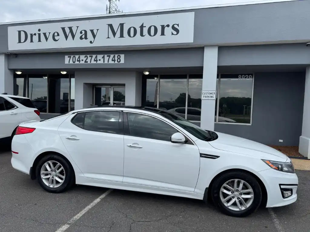 2014 Kia Optima EX AT's photo