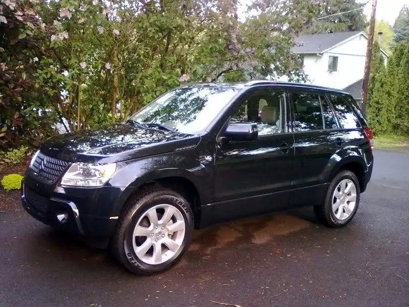 2010 Suzuki Grand Vitara XSport 2.4 Auto's photo