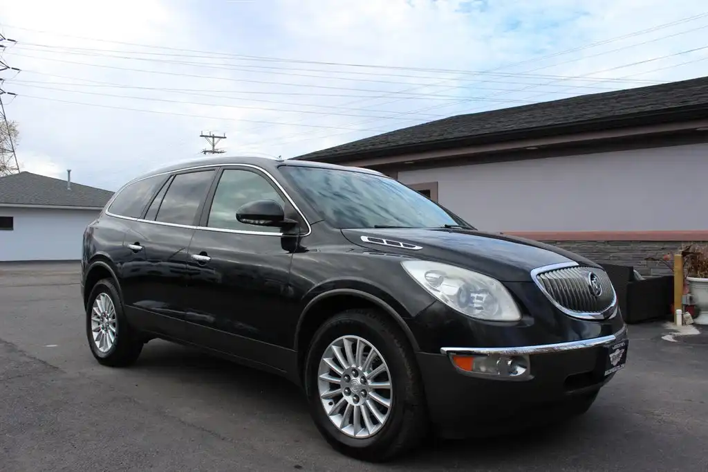 2012 Buick Enclave Premium's photo