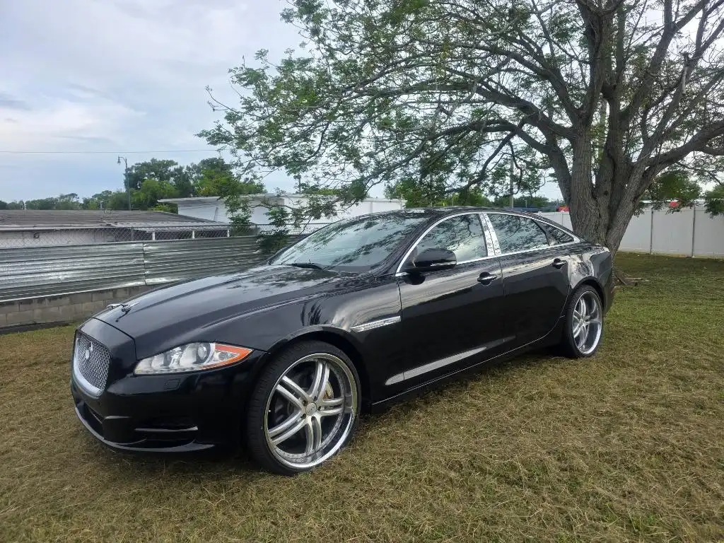2013 Jaguar XJ XJL Portfolio's photo