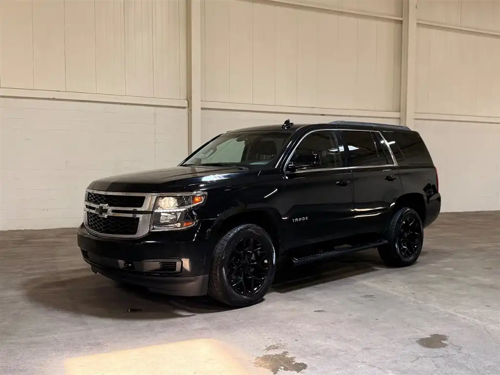 2018 Chevrolet Tahoe 2WD LS's photo