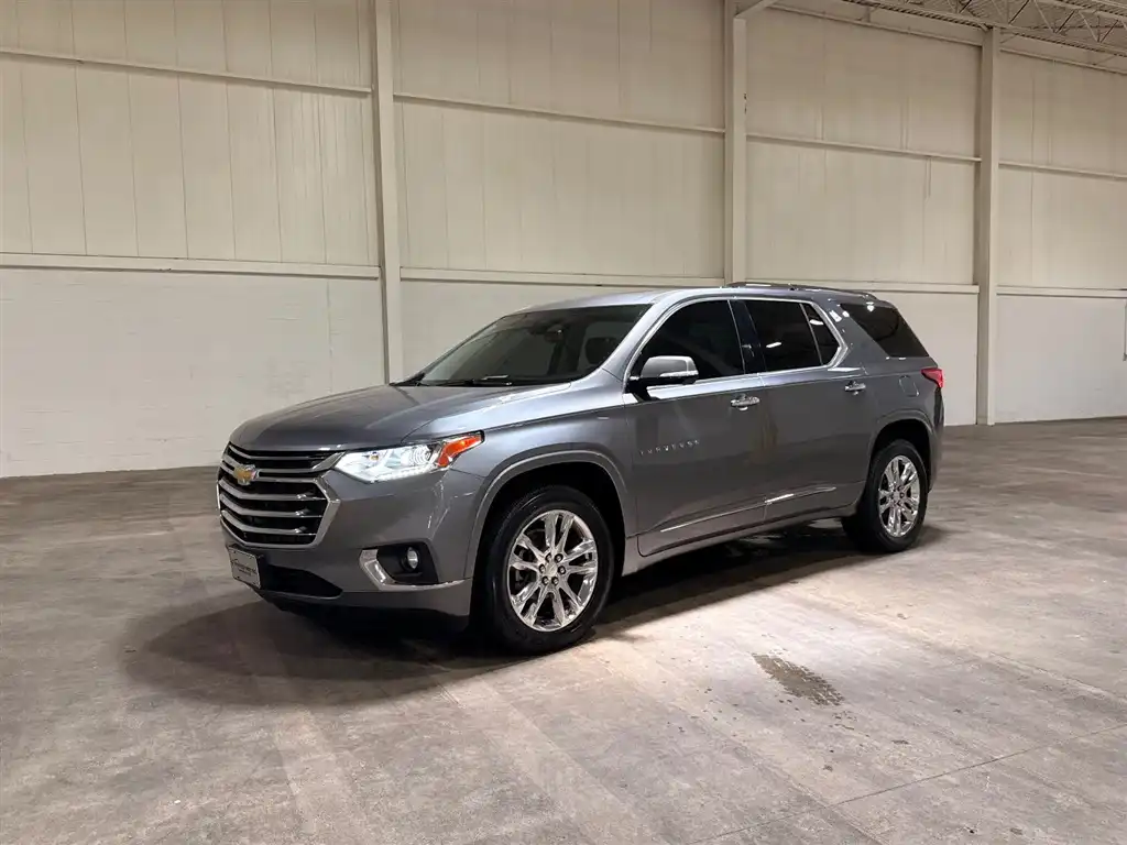 2020 Chevrolet Traverse FWD High Country's photo