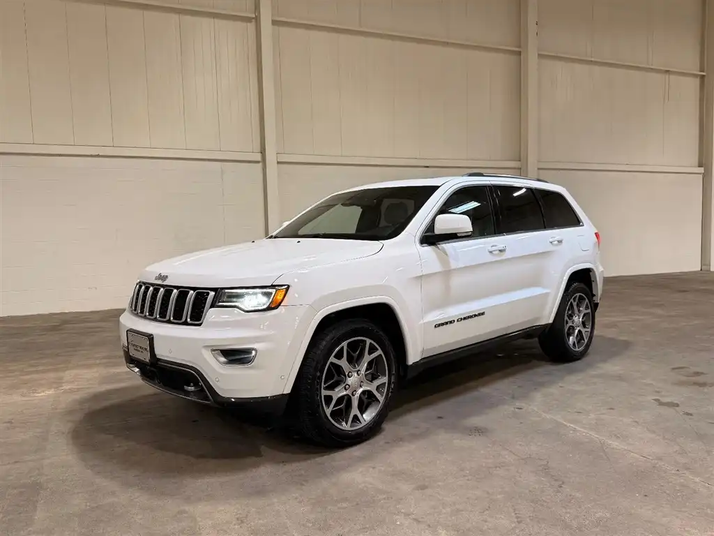 2018 Jeep Grand Cherokee Limited Sterling Edition 4WD's photo