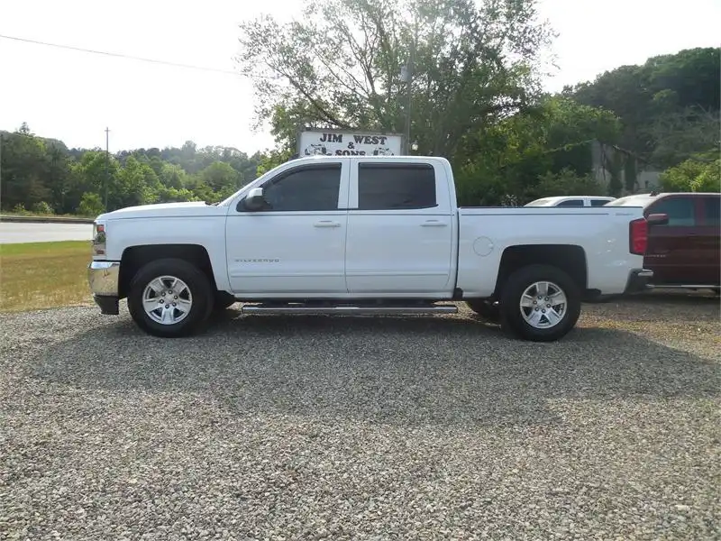 2016 Chevrolet Silverado 1500 LT Crew Cab Short Box's photo