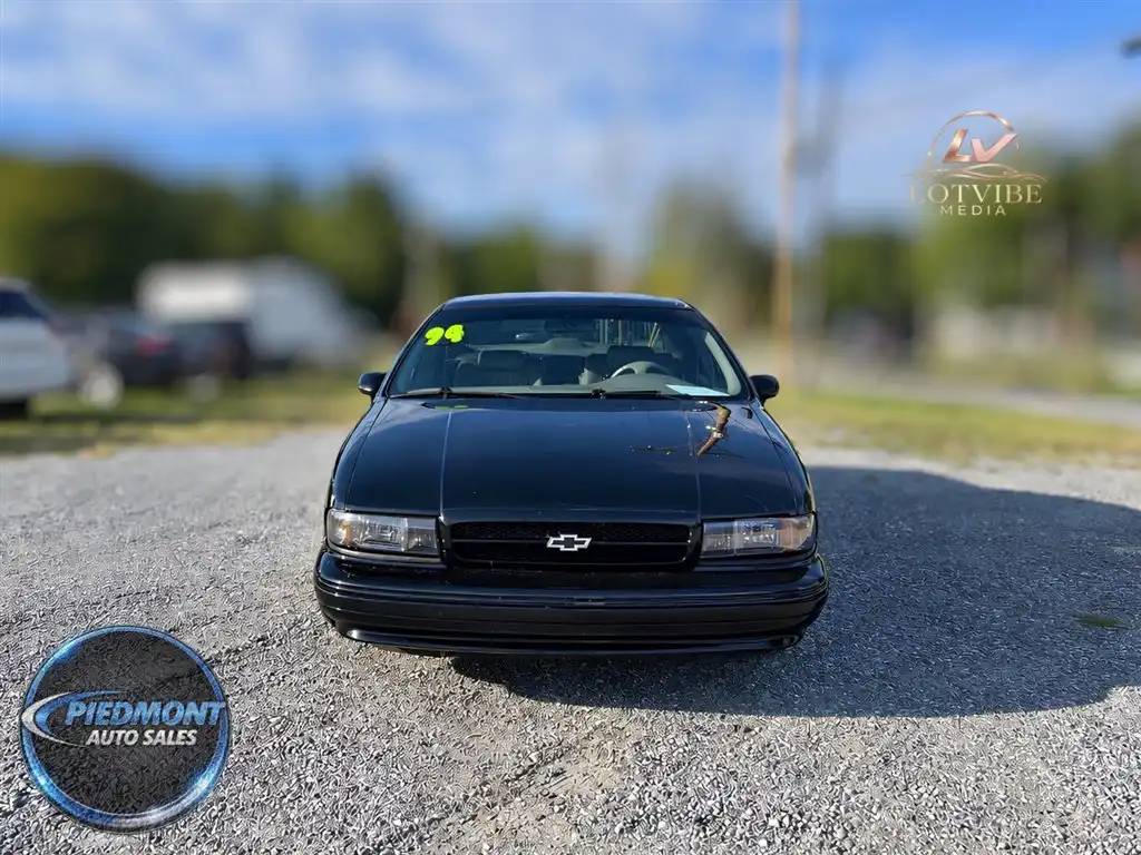 1994 Chevrolet Caprice LS Classic Special Value's photo