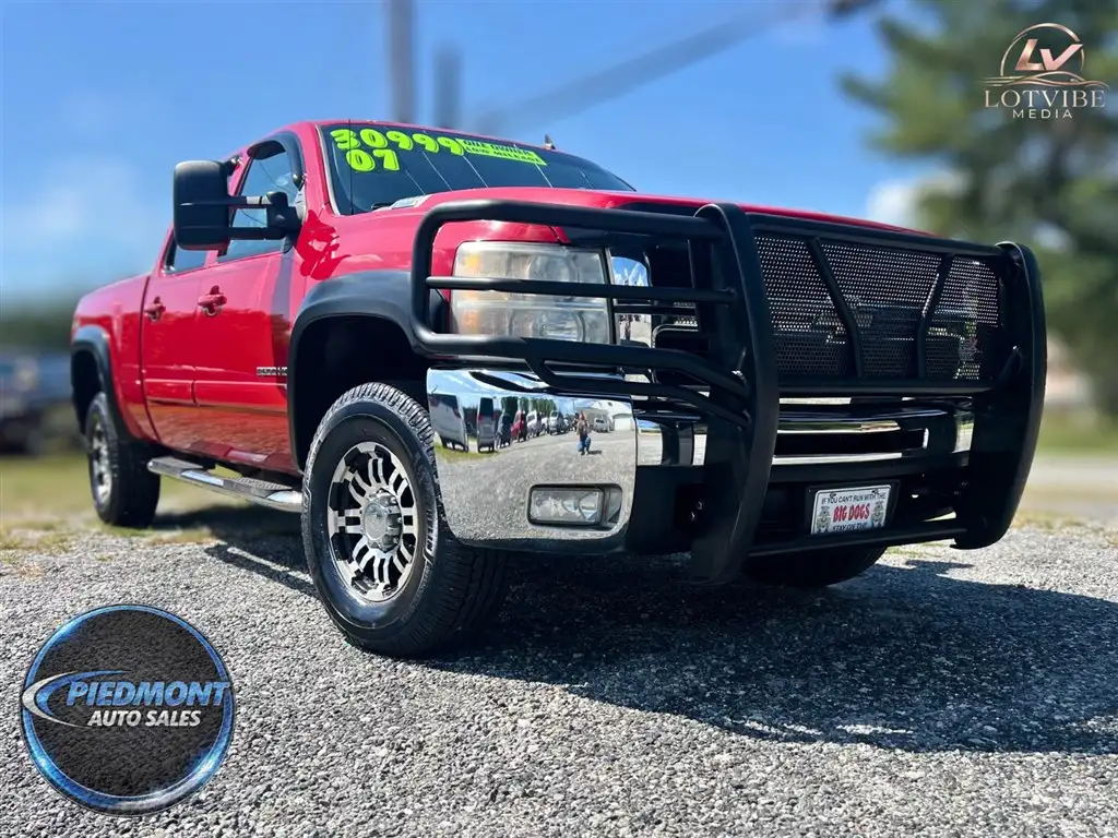 2007 Chevrolet Silverado HD 4WD Crew Cab LT1's photo