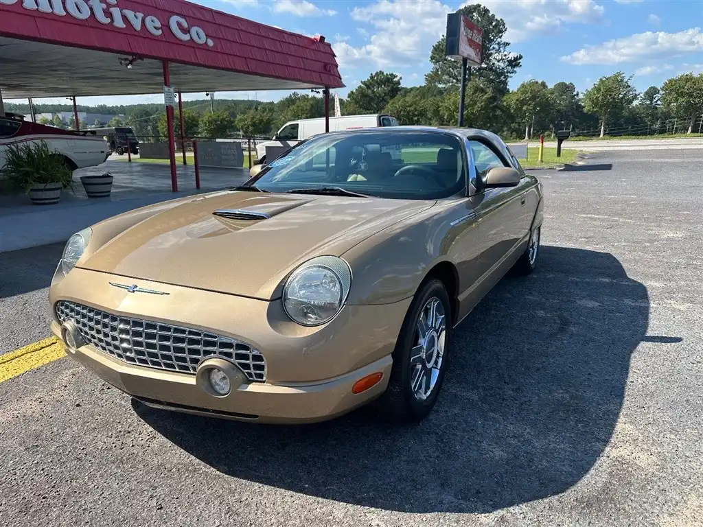 2005 Ford Thunderbird Premium's photo