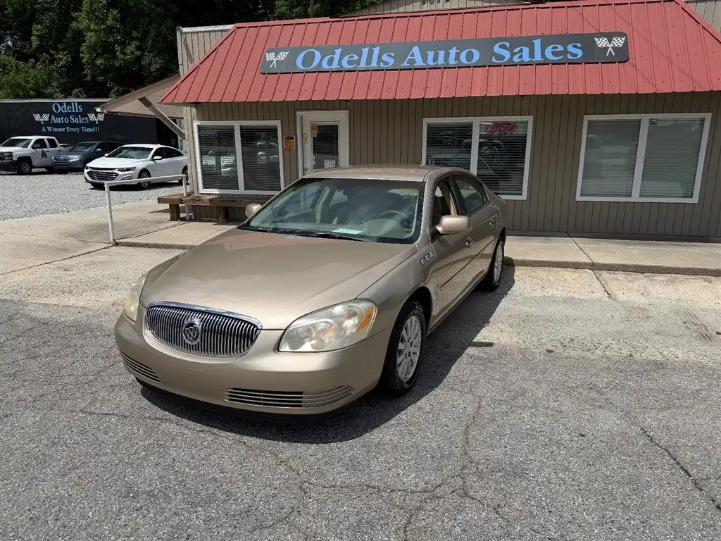 2006 Buick Lucerne CX's photo
