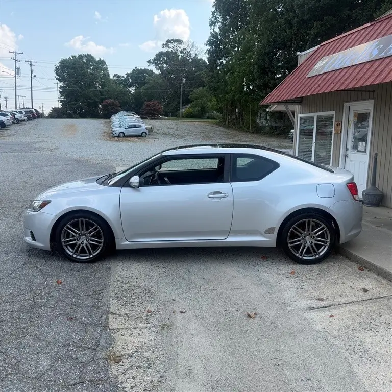 2011 Scion tC AT photo 3