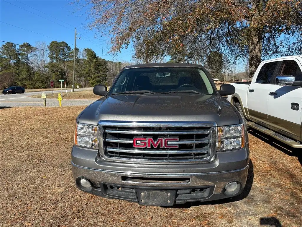 2013 GMC Sierra 2WD Crew Cab SLE SWB's photo