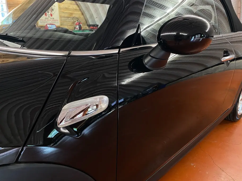 2017 MINI Cooper S Convertible photo 4