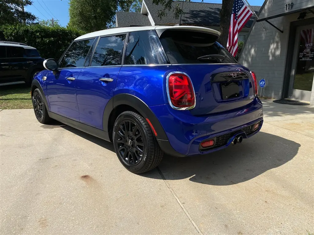 2020 MINI Hardtop Cooper S photo 5