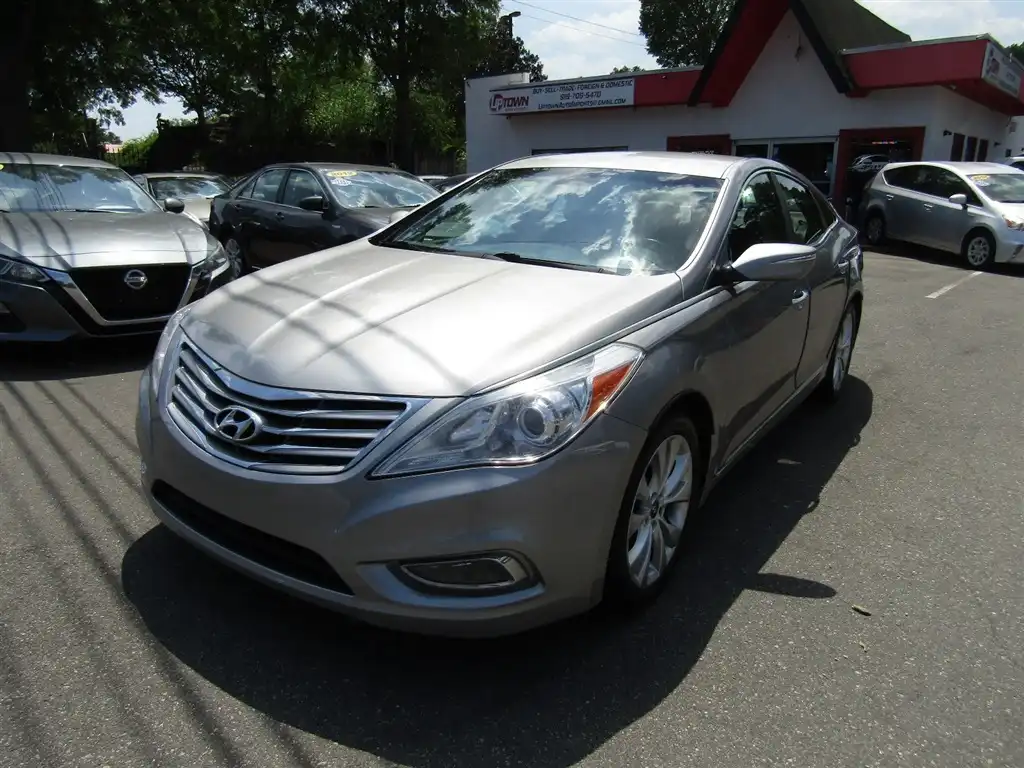 2014 Hyundai Azera Limited's photo