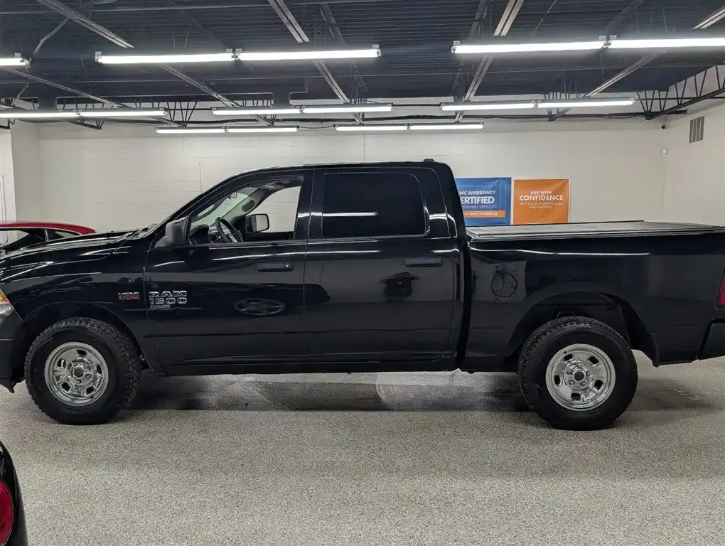 2019 RAM 1500 Classic Tradesman 4x4 Crew Cab 5'7's photo