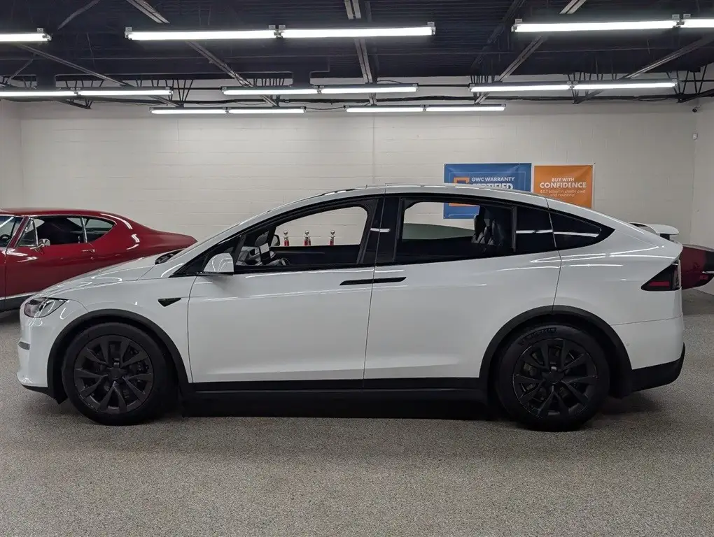 2023 Tesla Model X Long Range photo 1