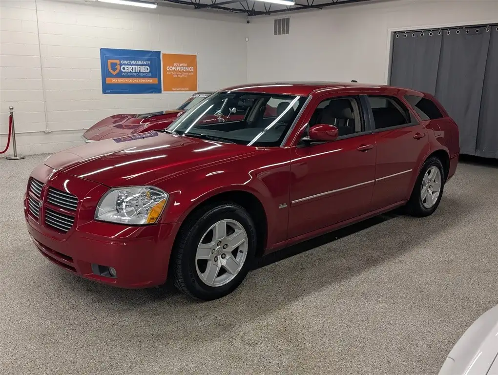 2005 Dodge Magnum SXT's photo