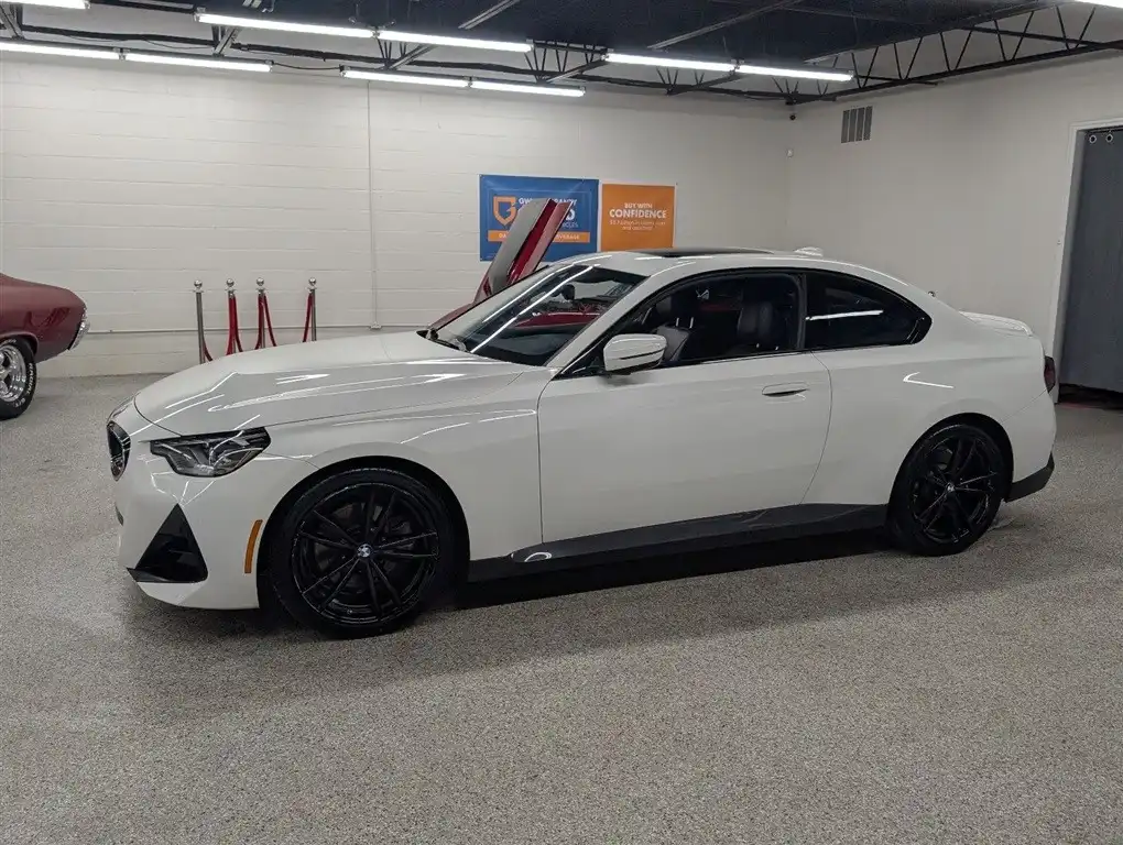 2022 BMW 2 Series 230i Coupe's photo