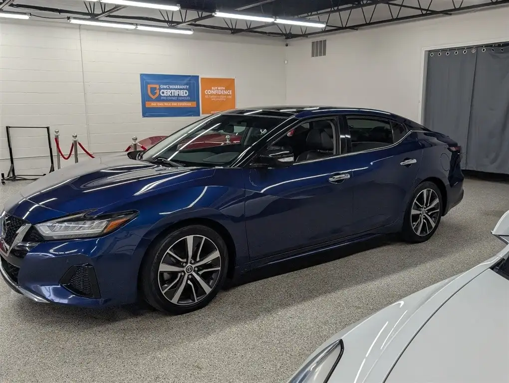 2020 Nissan Maxima SL's photo