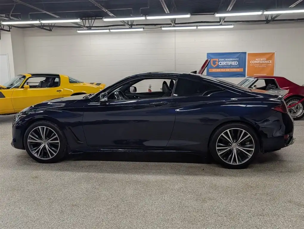 2017 INFINITI Q60 3.0t Premium's photo