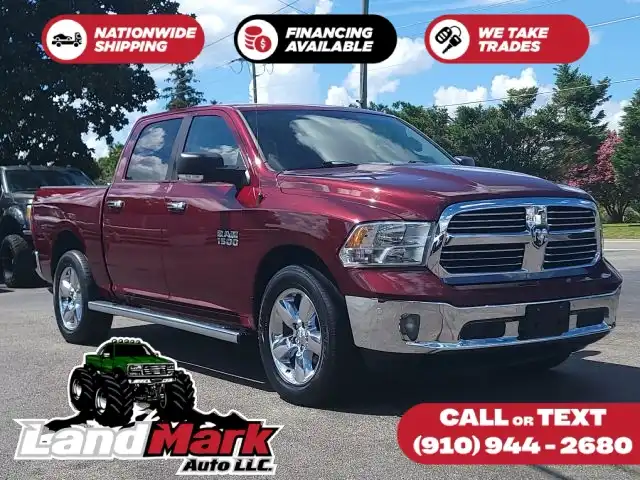 2017 RAM 1500 Big Horn 4x4 Crew Cab 5'7's photo