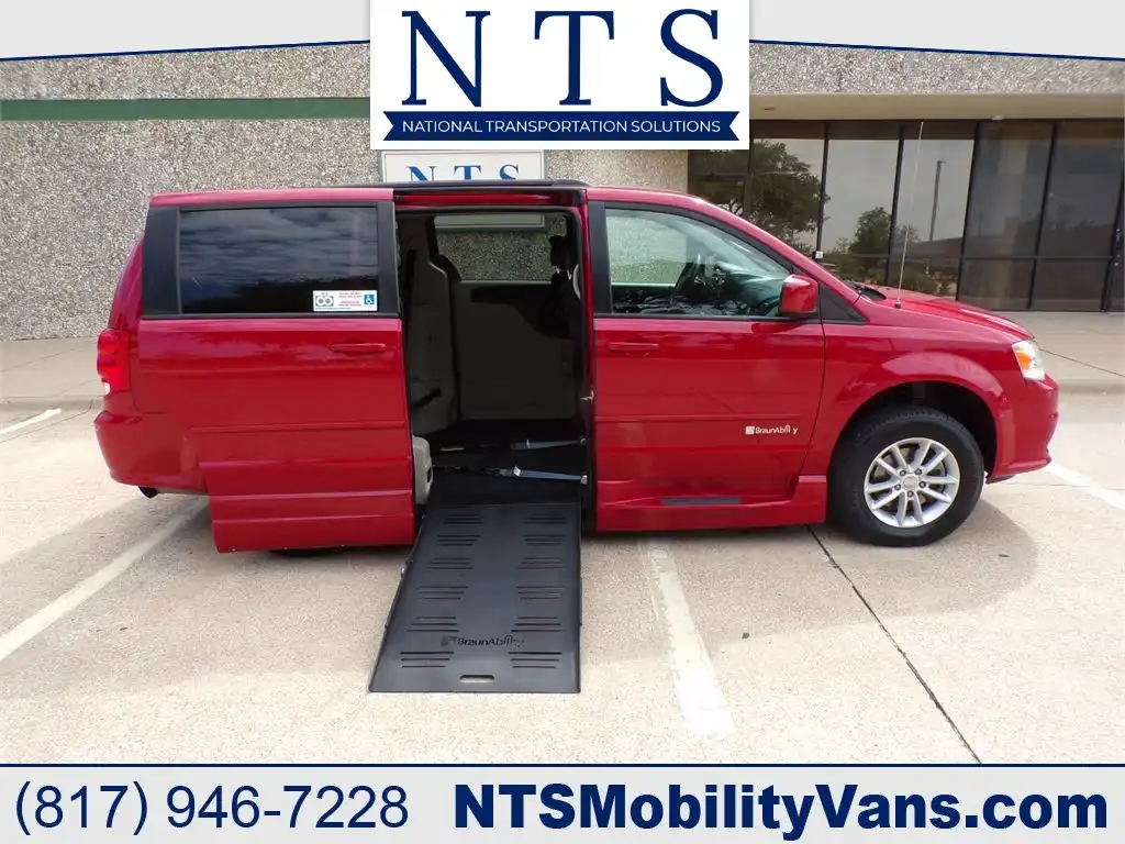 2015 Dodge Grand Caravan SXT's photo