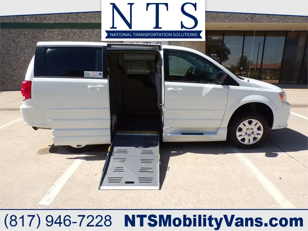 2014 Dodge Grand Caravan SE's photo