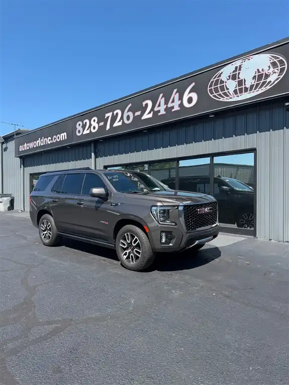 2021 GMC Yukon 4WD AT4's photo