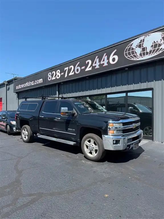 2016 Chevrolet Silverado HD LTZ 4WD Crew Cab Standard Box's photo