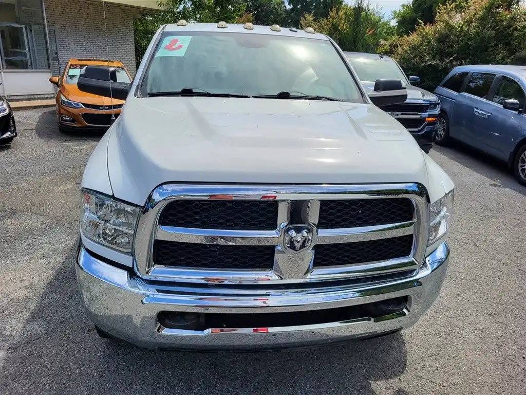 2017 RAM 3500 Tradesman 4X4 Crew Cab LWB's photo