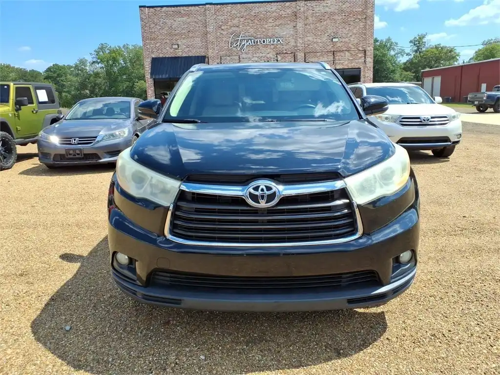 2014 Toyota Highlander XLE V6's photo