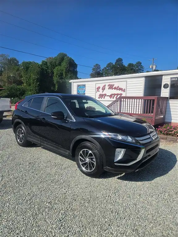 2020 Mitsubishi Eclipse Cross ES FWD's photo