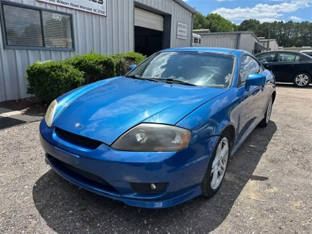 2005 Hyundai Tiburon GT V6 4AT's photo