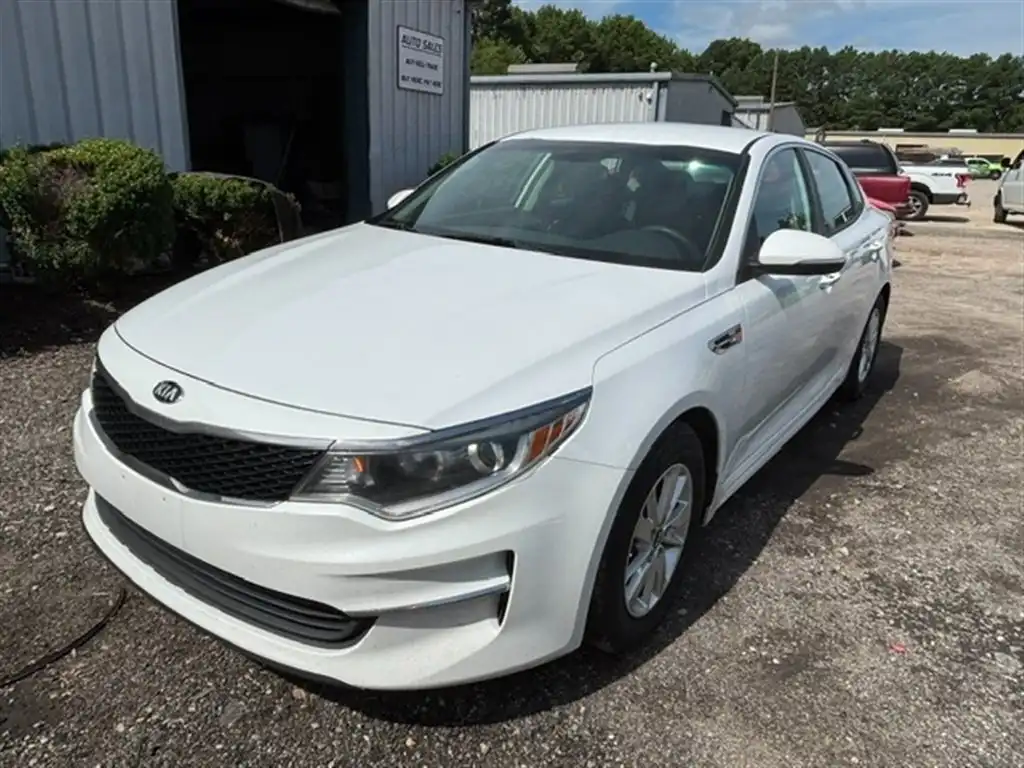 2018 Kia Optima LX AT's photo