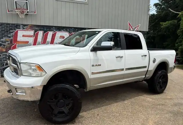 2010 RAM 1500 Laramie 4x4 Crew Cab's photo