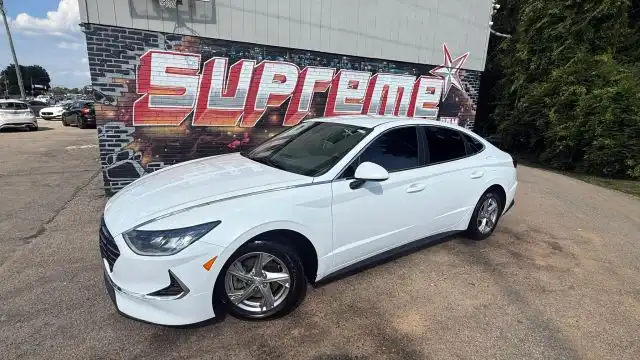 2021 Hyundai Sonata SE's photo