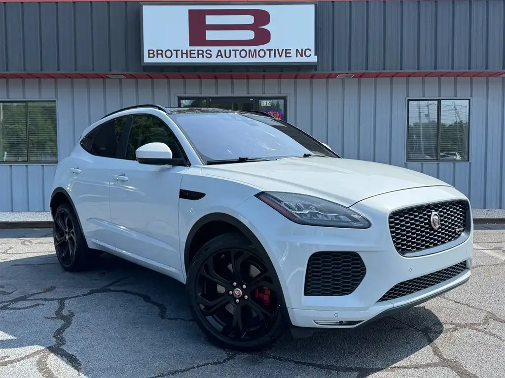 2020 Jaguar E-PACE P250 Checkered Flag Edition's photo