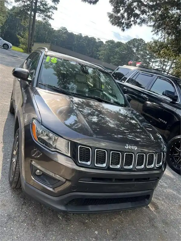 2018 Jeep Compass Latitude's photo